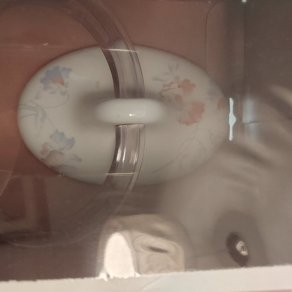 New Porcelain Towel Ring Shabby Chic Floral - Picture 2 of 8